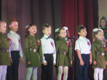 Поселенческий фестиваль патриотической песни “Сыны России”